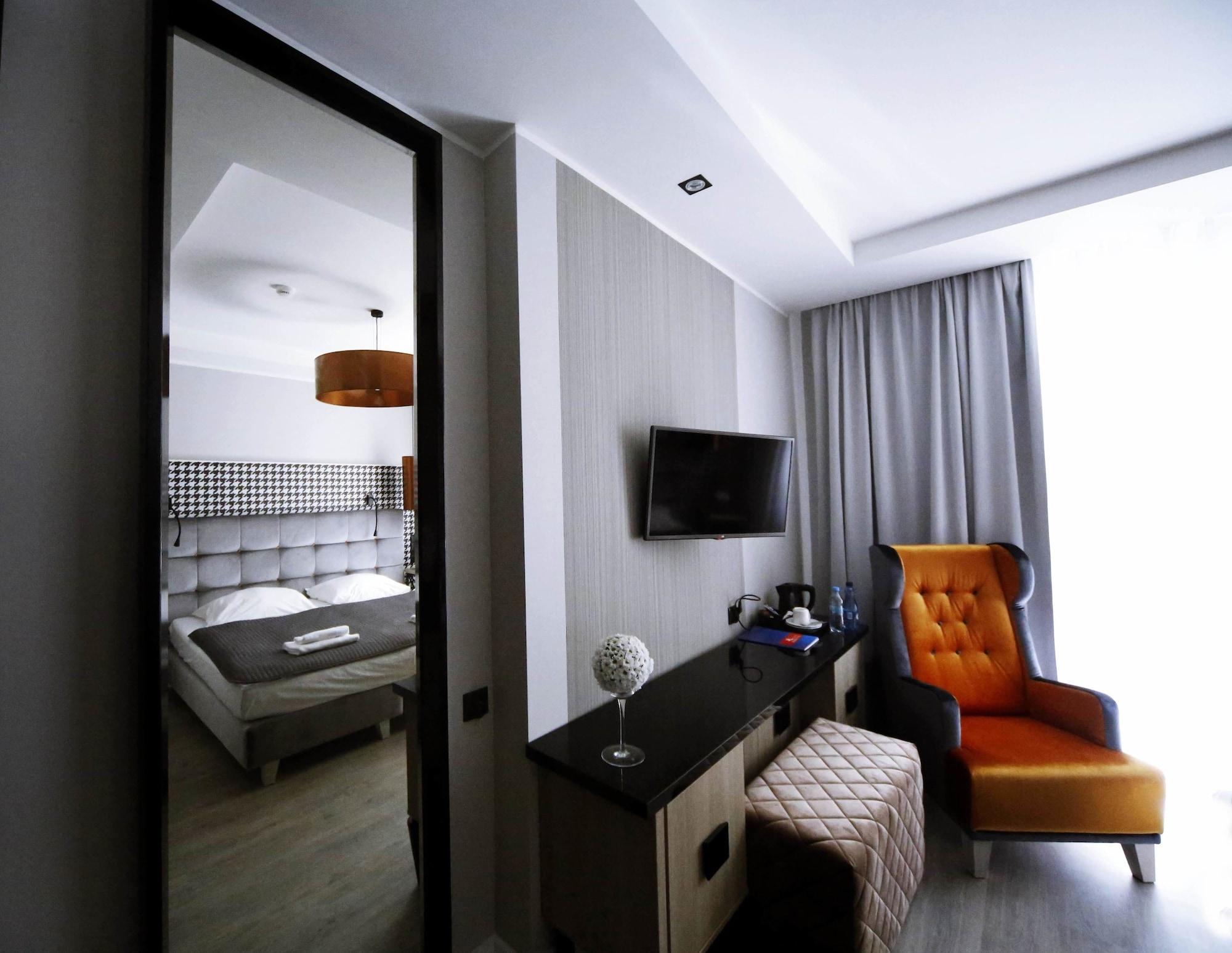 Hotel Pomaranczowa Plaza Сопот Екстериор снимка