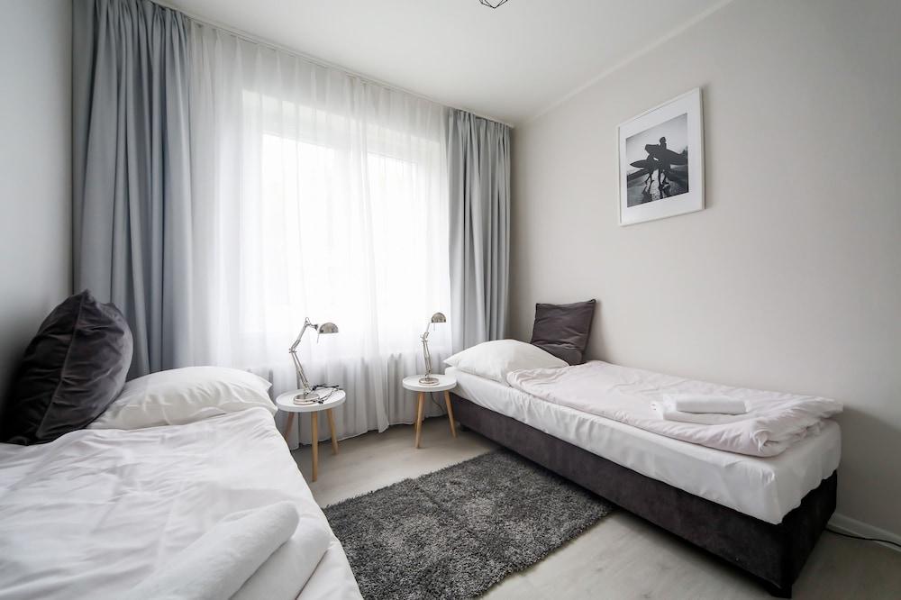 Hotel Pomaranczowa Plaza Сопот Екстериор снимка